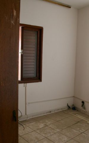 Casa para alugar com 405m², 5 quartos e 3 vagas Casa para alugar com 405m², 5 quartos e 3 vagasQuarto