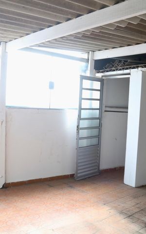 Casa para alugar com 405m², 5 quartos e 3 vagas Casa para alugar com 405m², 5 quartos e 3 vagasÁrea de Serviço