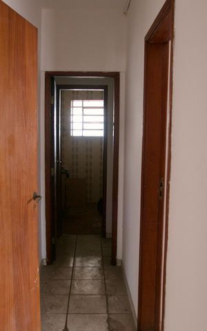 Casa para alugar com 405m², 5 quartos e 3 vagas Casa para alugar com 405m², 5 quartos e 3 vagasCorredor
