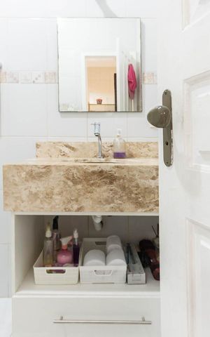 Casa à venda com 200m², 4 quartos e 1 vagaBanheiro 1