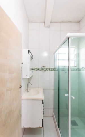 Casa à venda com 200m², 4 quartos e 1 vagaBanheiro 2  (segunda andar)