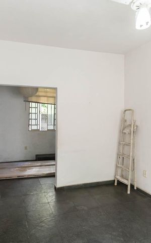 Casa à venda com 200m², 4 quartos e 1 vagaSala  (segunda andar)