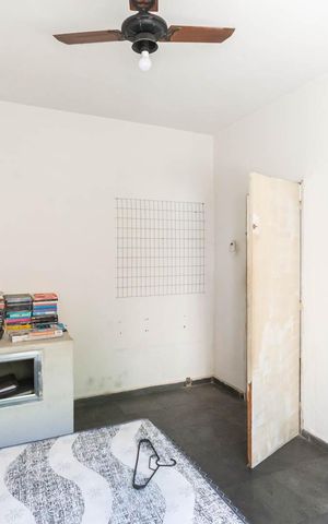 Casa à venda com 200m², 4 quartos e 1 vagaQuarto 3 (segunda andar)