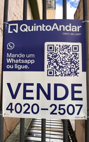 Apartamento à venda com 36m², 1 quarto e sem vaga Apartamento à venda com 36m², 1 quarto e sem vagaPLAQUINHA