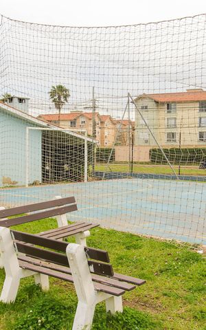 Casa de condomínio à venda com 83m², 2 quartos e 2 vagas Casa de condomínio à venda com 83m², 2 quartos e 2 vagasÁrea comum - Quadra