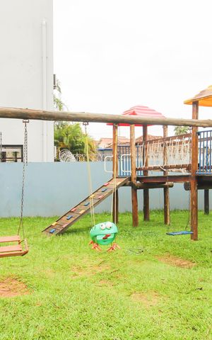 Casa de condomínio à venda com 83m², 2 quartos e 2 vagas Casa de condomínio à venda com 83m², 2 quartos e 2 vagasÁrea comum - Playground