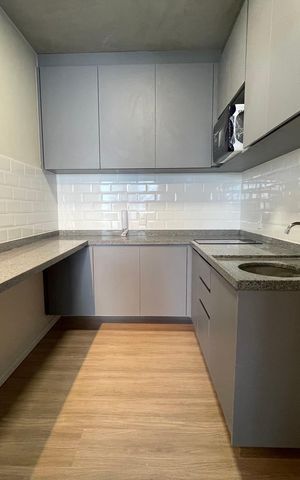Studio à venda com 28m², 1 quarto e sem vaga Studio à venda com 28m², 1 quarto e sem vagaStudio - Cozinha
