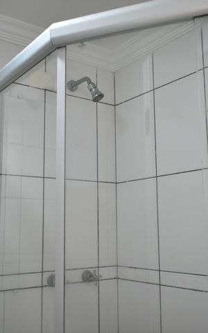Apartamento à venda com 65m², 2 quartos e 1 vagaBanheiro Social