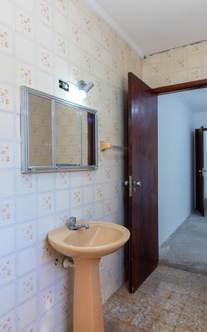 Casa à venda com 120m², 3 quartos e 2 vagas Casa à venda com 120m², 3 quartos e 2 vagasBanheiro da Suíte