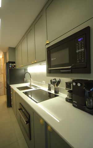 Apartamento para alugar com 76m², 2 quartos e 1 vagaCozinha 