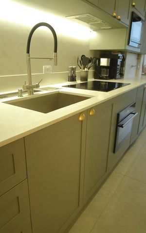 Apartamento para alugar com 76m², 2 quartos e 1 vagaCozinha 