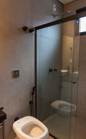 Casa para alugar com 150m², 3 quartos e 4 vagas Casa para alugar com 150m², 3 quartos e 4 vagasBanheiro da Suite 2