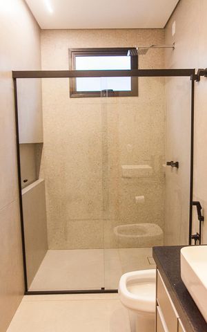Casa para alugar com 150m², 3 quartos e 4 vagas Casa para alugar com 150m², 3 quartos e 4 vagasBanheiro da Suite 3