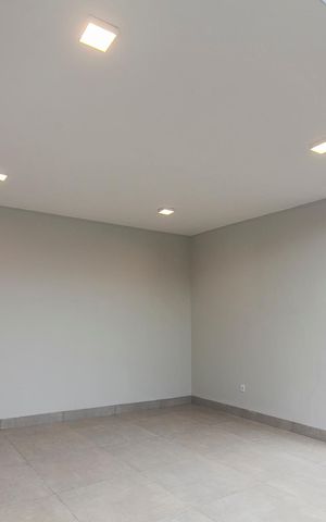 Casa para alugar com 150m², 3 quartos e 4 vagas Casa para alugar com 150m², 3 quartos e 4 vagasGaragem