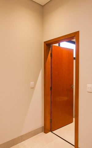 Casa para alugar com 150m², 3 quartos e 4 vagas Casa para alugar com 150m², 3 quartos e 4 vagasCloset da Suite 1