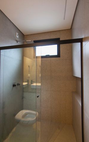 Casa para alugar com 150m², 3 quartos e 4 vagas Casa para alugar com 150m², 3 quartos e 4 vagasBanheiro da Suite 2