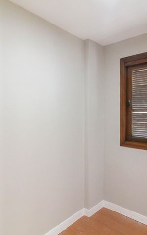 Apartamento à venda com 332m², 5 quartos e 1 vaga Apartamento à venda com 332m², 5 quartos e 1 vagaQuarto e banheiro de serviço