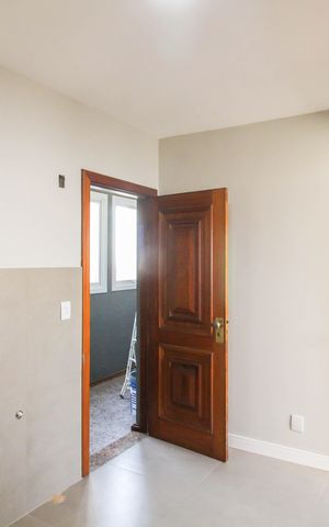 Apartamento à venda com 332m², 5 quartos e 1 vaga Apartamento à venda com 332m², 5 quartos e 1 vagaCozinha