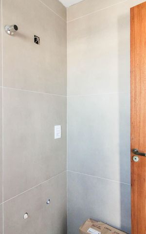 Apartamento à venda com 332m², 5 quartos e 1 vaga Apartamento à venda com 332m², 5 quartos e 1 vagaBanheiro 2
