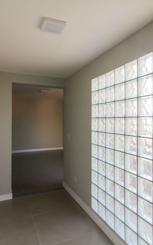 Apartamento à venda com 332m², 5 quartos e 1 vaga Apartamento à venda com 332m², 5 quartos e 1 vagaSuíte 2