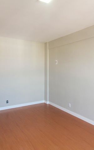 Apartamento à venda com 332m², 5 quartos e 1 vaga Apartamento à venda com 332m², 5 quartos e 1 vagaQuarto 1