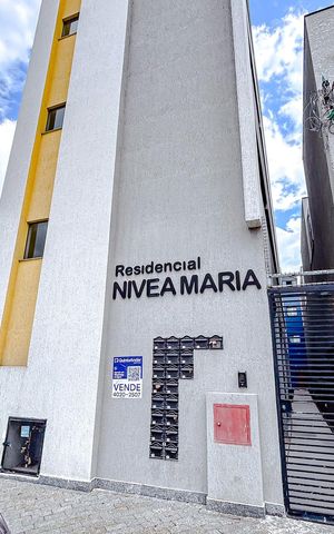 Apartamento à venda com 38m², 2 quartos e sem vagaFachada com Plaquinha