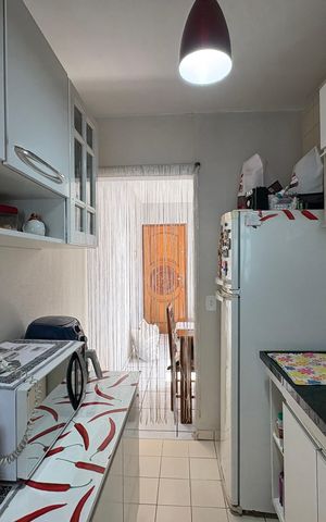 Apartamento à venda com 49m², 2 quartos e 1 vaga Apartamento à venda com 49m², 2 quartos e 1 vagaCozinha