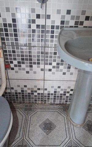 Casa à venda com 170m², 1 quarto e sem vagaLavabo