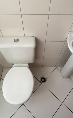 Apartamento à venda com 52m², 2 quartos e 1 vaga Apartamento à venda com 52m², 2 quartos e 1 vagaBanheiro