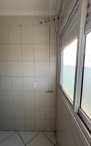 Apartamento à venda com 52m², 2 quartos e 1 vaga Apartamento à venda com 52m², 2 quartos e 1 vagaÁrea de Serviço