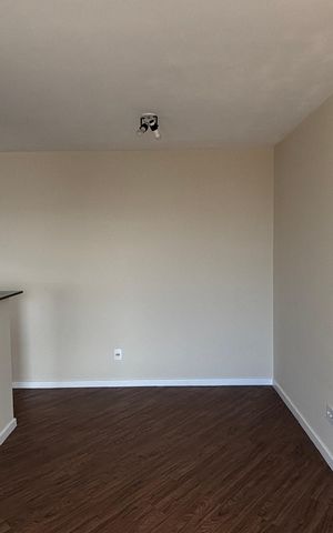 Apartamento à venda com 52m², 2 quartos e 1 vaga Apartamento à venda com 52m², 2 quartos e 1 vagaSala - Sala de Jantar