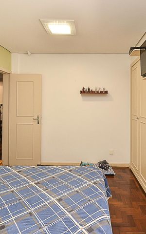 Apartamento à venda com 190m², 4 quartos e 2 vagas Apartamento à venda com 190m², 4 quartos e 2 vagasSuíte 1