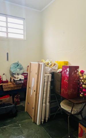 Casa para alugar com 263m², 4 quartos e 4 vagas