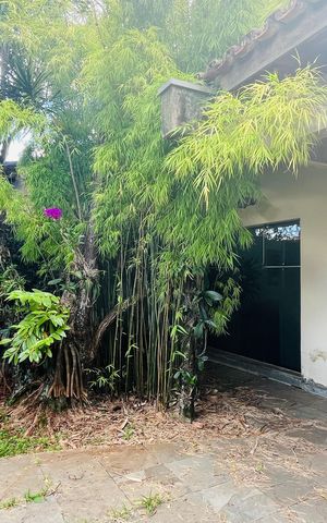 Casa para alugar com 263m², 4 quartos e 4 vagas