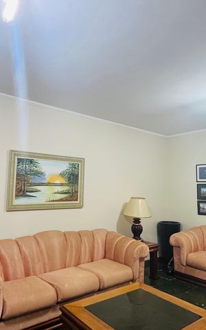 Casa para alugar com 263m², 4 quartos e 4 vagas