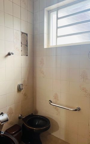 Casa para alugar com 263m², 4 quartos e 4 vagas