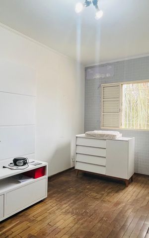 Casa para alugar com 263m², 4 quartos e 4 vagas
