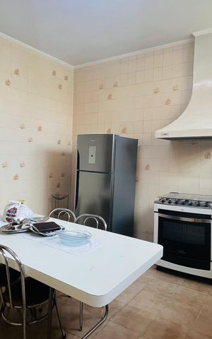 Casa para alugar com 263m², 4 quartos e 4 vagas