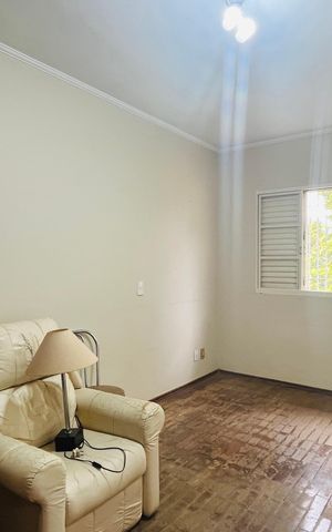 Casa para alugar com 263m², 4 quartos e 4 vagas
