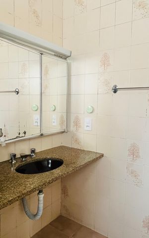 Casa para alugar com 263m², 4 quartos e 4 vagas