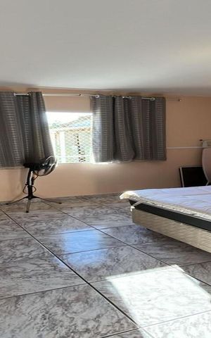 Casa de condomínio à venda com 80m², 2 quartos e 1 vaga