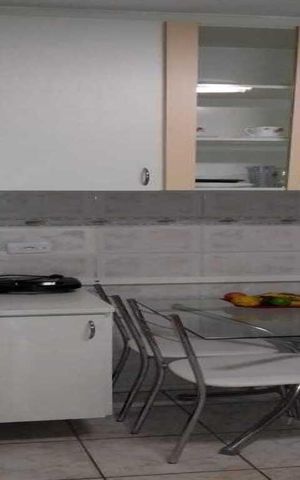 Casa de condomínio à venda com 80m², 2 quartos e 1 vaga