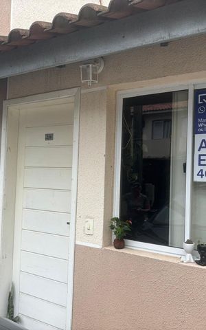 Casa de condomínio à venda com 105m², 2 quartos e 2 vagasPlaca LFWN-404 instalada em 25/03/2026