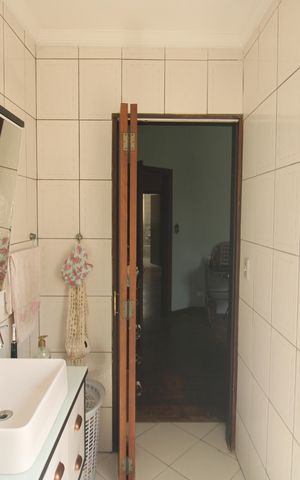 Casa à venda com 160m², 4 quartos e 3 vagasBanheiro da Suíte