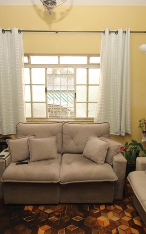 Casa à venda com 160m², 4 quartos e 3 vagasSala