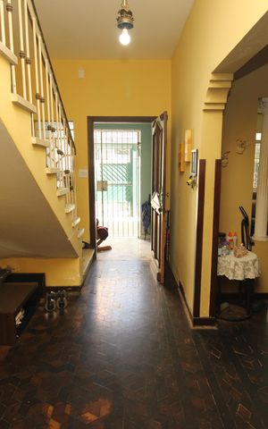 Casa à venda com 160m², 4 quartos e 3 vagasSala