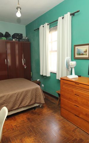 Casa à venda com 160m², 4 quartos e 3 vagasSuíte