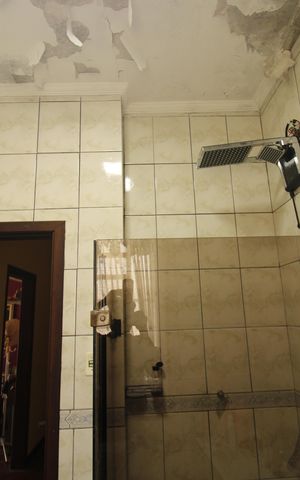 Casa à venda com 160m², 4 quartos e 3 vagasBanheiro social