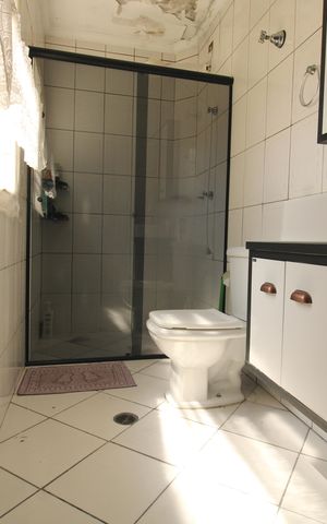 Casa à venda com 160m², 4 quartos e 3 vagasBanheiro da Suíte