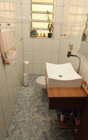 Casa à venda com 160m², 4 quartos e 3 vagasLavabo
